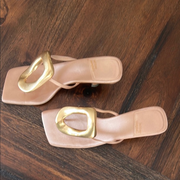 Jeffrey Campbell Gold and Tan Heeled Shoes - Picture 2 of 6